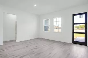 15683 SW 49th Avenue Rd, Ocala, FL 34473 - Photo 2