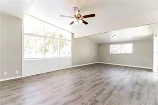 4097 Porpoise Dr SE, Saint Petersburg, FL 33705 - Photo 8