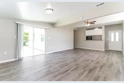 4097 Porpoise Drive SE, Saint Petersburg, FL 33705 - Photo 4