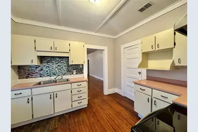 235 SW Columbia Avenue, Lake City, FL 32025 - Photo 4