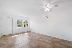 1100 E Caroline St, Tavares, FL 32778 - Photo 2