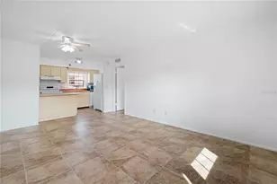 1100 E Caroline St, Tavares, FL 32778 - Photo 4