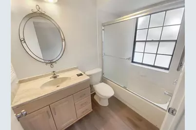 836 Amelia Court NE, Saint Petersburg, FL 33702 - Photo 32