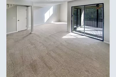 836 Amelia Court NE, Saint Petersburg, FL 33702 - Photo 6