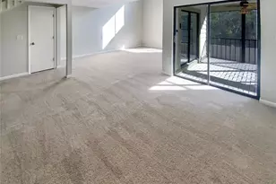 836 Amelia Ct NE, Saint Petersburg, FL 33702 - Photo 6