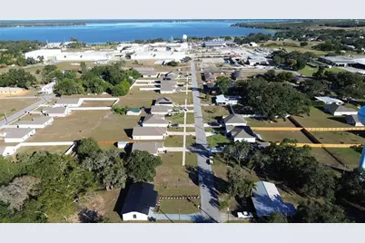 300 W 6th Street, Frostproof, FL 33843 - Photo 10