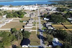 300 W 6th St, Frostproof, FL 33843 - Photo 10