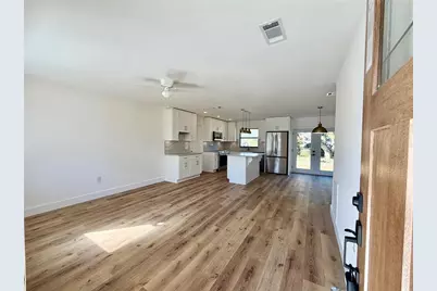 300 W 6th Street, Frostproof, FL 33843 - Photo 16