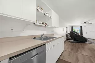 379 Winter Ridge Blvd, Winter Haven, FL 33881 - Photo 8