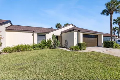 1932 Maple Circle #1932, Tavares, FL 32778 - Photo 2