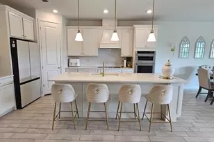 17571 Saw Palmetto Ave, Clermont, FL 34714 - Photo 2