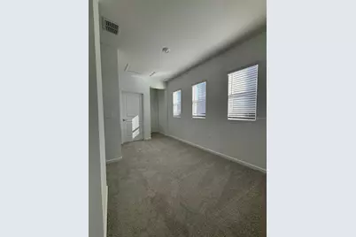 7444 Ivy Tendril Avenue, Orlando, FL 32829 - Photo 12