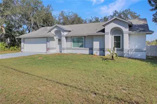 1533 Humphrey Blvd, Deltona, FL 32738 - Photo 2