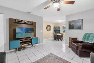 2369 Ellen Ln, Apopka, FL 32712 - Photo 4