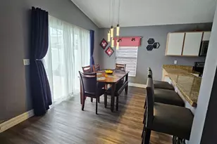 510 Castlemain Cir, Davenport, FL 33897 - Photo 4