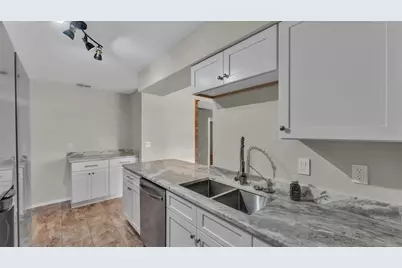 890 N Oakwood Loop, Bartow, FL 33830 - Photo 8