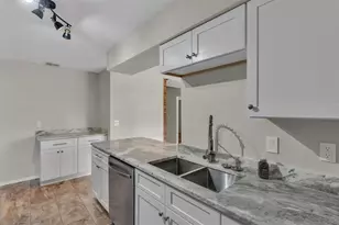 890 N Oakwood Loop, Bartow, FL 33830 - Photo 8