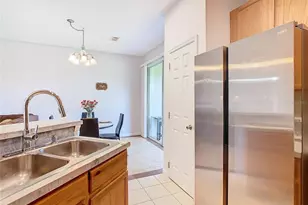 2641 Old Kent Cir, Kissimmee, FL 34758 - Photo 16