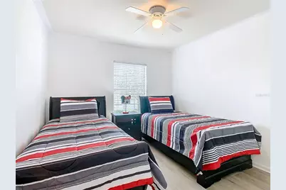 2641 Old Kent Circle, Kissimmee, FL 34758 - Photo 32