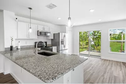 212 Miles Court, Davenport, FL 33837 - Photo 10