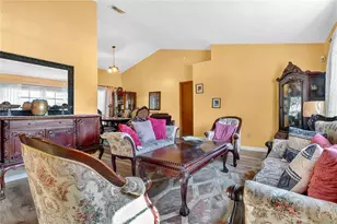 5907 Shore Breeze Ln, Orlando, FL 32810 - Photo 4