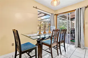 5907 Shore Breeze Ln, Orlando, FL 32810 - Photo 10