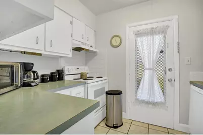 1600 W Lake Parker Drive #D5, Lakeland, FL 33805 - Photo 6