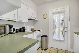 1600 W Lake Parker Dr, Lakeland, FL 33805 - Photo 6