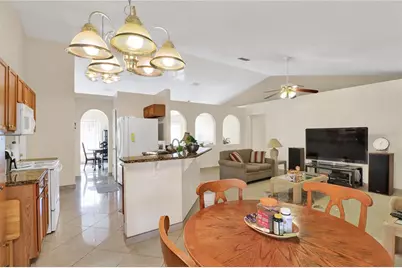 734 Cockatoo Court, Kissimmee, FL 34759 - Photo 4