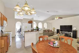 734 Cockatoo Ct, Kissimmee, FL 34759 - Photo 4