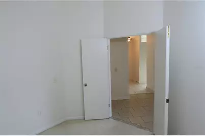 32512 Oak Park Drive, Leesburg, FL 34748 - Photo 16