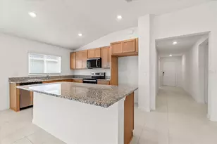 5711 Thalia Rd, Lakeland, FL 33810 - Photo 2