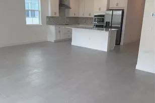 4878 Shady Pnes Dr, Saint Cloud, FL 34772 - Photo 2