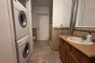 1111 Pinar Dr, Orlando, FL 32825 - Photo 4