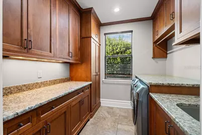 6130 Grosvenor Shore Drive, Windermere, FL 34786 - Photo 42