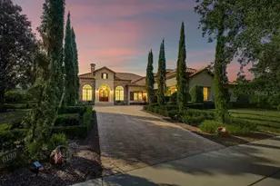 6130 Grosvenor Shore Dr, Windermere, FL 34786 - Photo 2