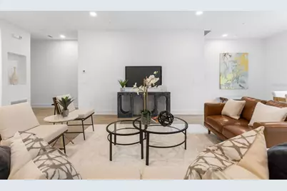 266 Park Lake Street #19, Orlando, FL 32803 - Photo 4
