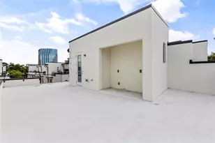 266 Park Lake St, Orlando, FL 32803 - Photo 30