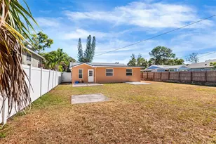 1517 Gray St S, Saint Petersburg, FL 33707 - Photo 16