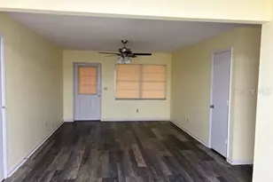 8575 SW 90th Ln, Ocala, FL 34481 - Photo 4