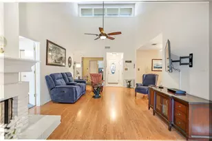 2352 Sierra Ln, Maitland, FL 32751 - Photo 4
