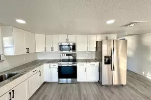 715 E Silver Star Rd, Ocoee, FL 34761 - Photo 4
