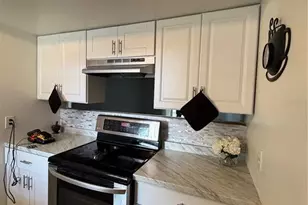 2527 Shrimp St, Orlando, FL 32839 - Photo 2
