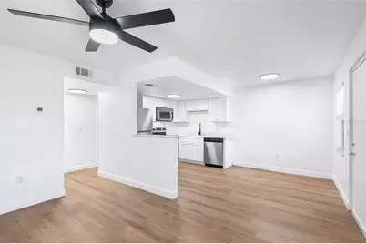 6262 Emerson Avenue S #24, Saint Petersburg, FL 33707 - Photo 1