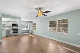 6262 Emerson Ave S, Saint Petersburg, FL 33707 - Photo 1