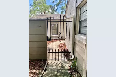 650 Woodridge Drive #650, Fern Park, FL 32730 - Photo 2