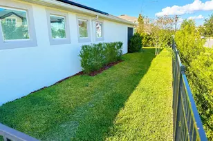 31969 Asbury Ave, Wesley Chapel, FL 33545 - Photo 26