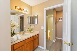 2327 Andrews Valley Dr, Kissimmee, FL 34758 - Photo 18
