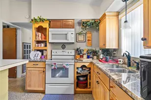 528 Doctors Dr, Oviedo, FL 32765 - Photo 6