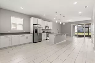 1944 Chickasaw Blvd, Davenport, FL 33837 - Photo 4